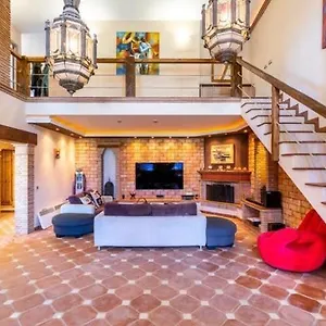  Villa Coino